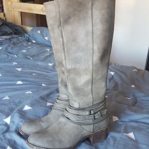 EUC Women's 'gretchen' braided boot